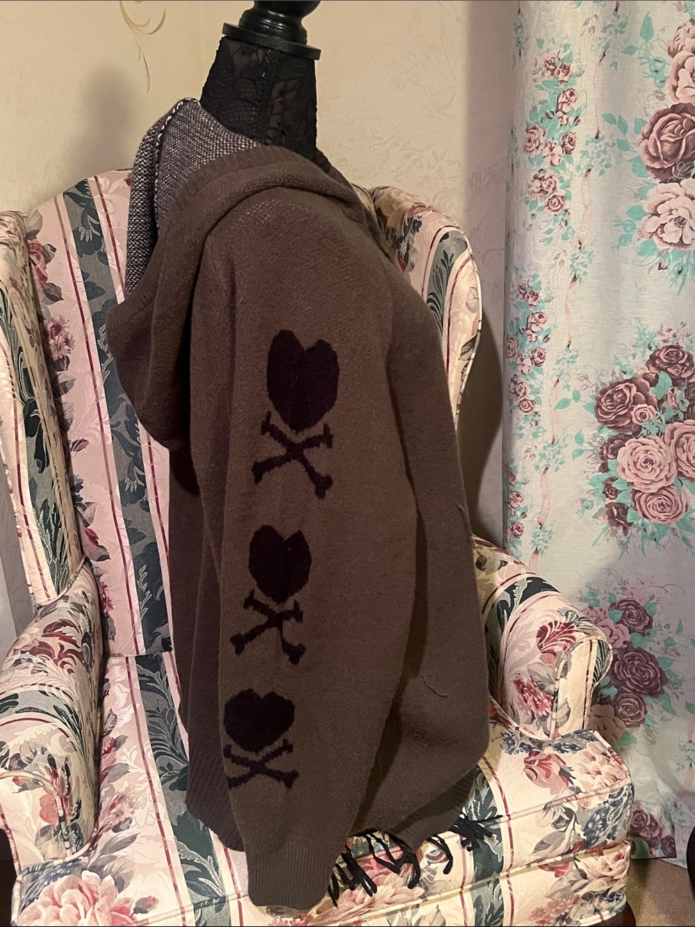Olive Knit Hoodie Sweater with Heart Sleeve Detail - Picture 5 of 5